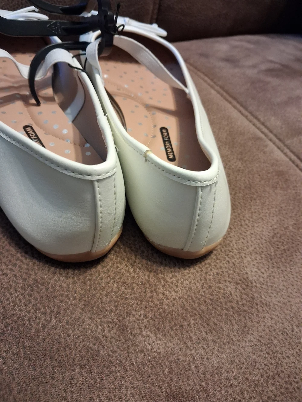 Wonder Nation Girls White Ballet Flats with Memory Foam Comfort Size 5